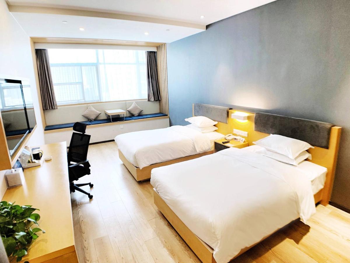 Holiday Inn Express - Jinan Exhibition Center, An Ihg Hotel חדר תמונה