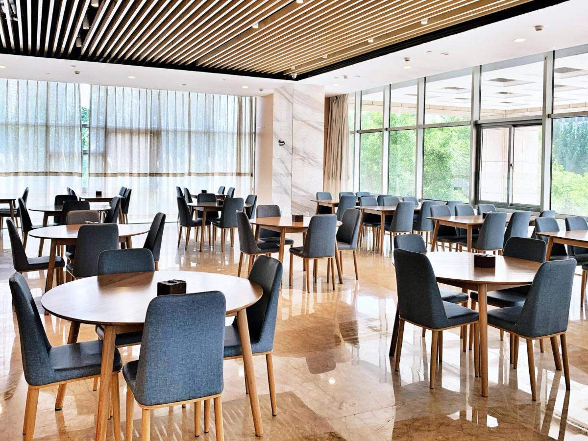 Holiday Inn Express - Jinan Exhibition Center, An Ihg Hotel מראה חיצוני תמונה