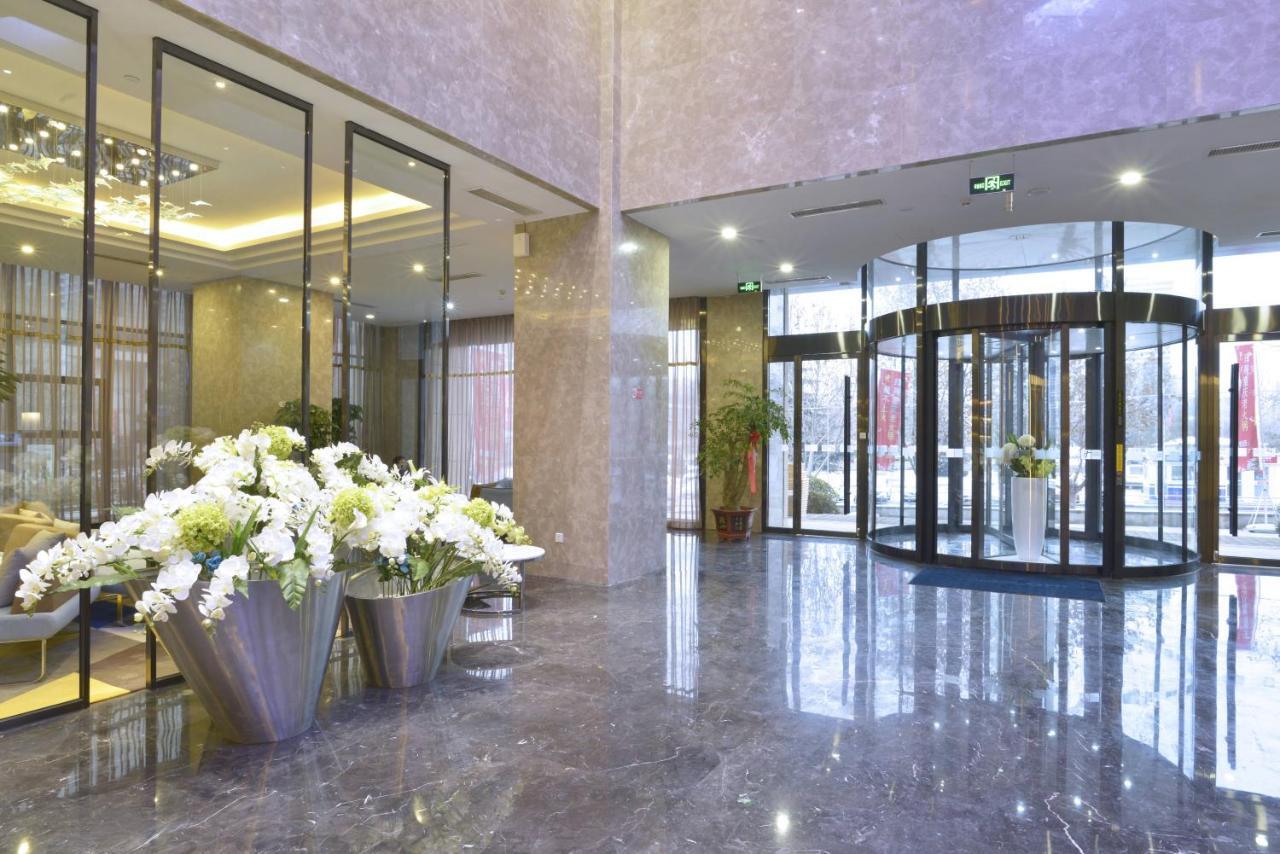 Holiday Inn Express - Jinan Exhibition Center, An Ihg Hotel מראה חיצוני תמונה